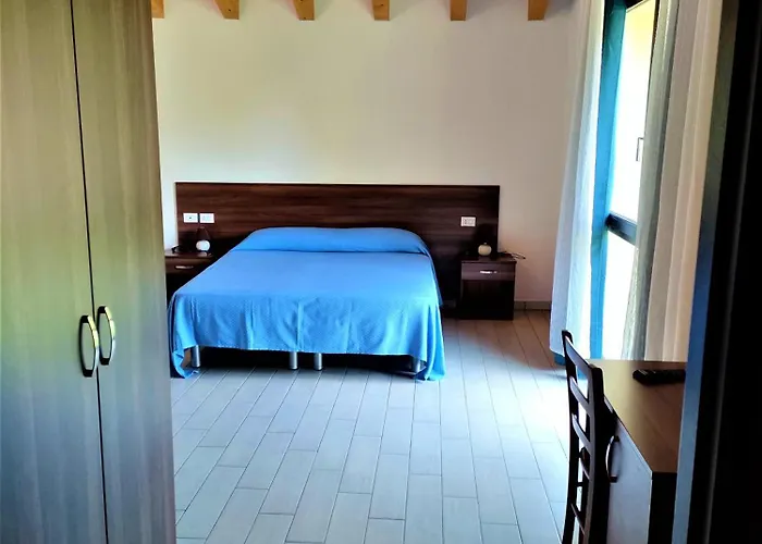 Le Del 'mulino Del Grillo' Bed & Breakfast 3*